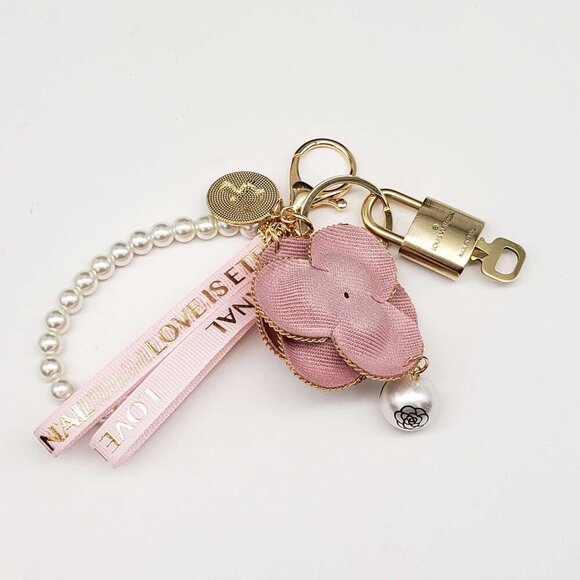 Authentic Louis Vuitton Lock & Key with unbranded Bagcharm, Keycharm, Keychain - Picture 6 of 8